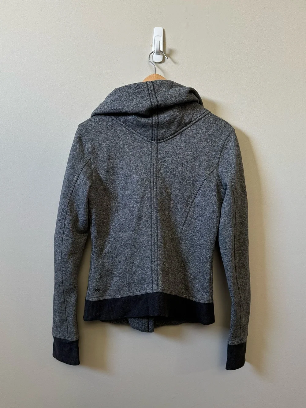 Lululemon Karmacollected jacket - heathered speckled black 💜 - Picture 6 of 8